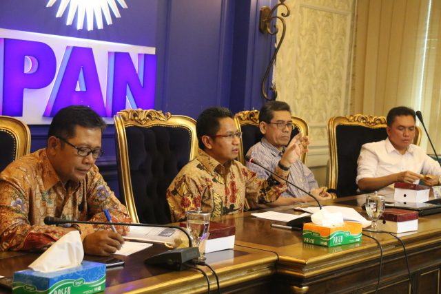 Diskusi: